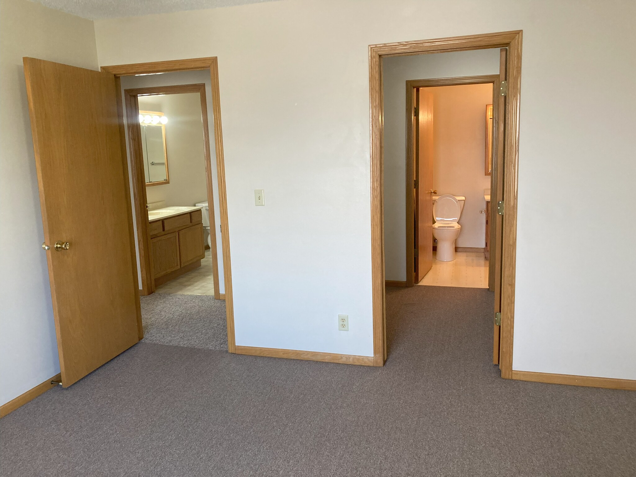 Building Photo - 1603 Breca Ridge Dr