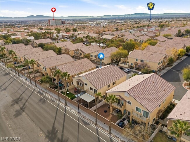 Building Photo - 9124 Bushy Tail Ave