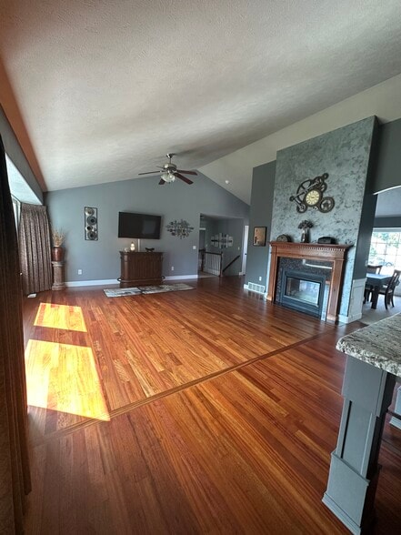 Building Photo - 3409 W Conrad Ct
