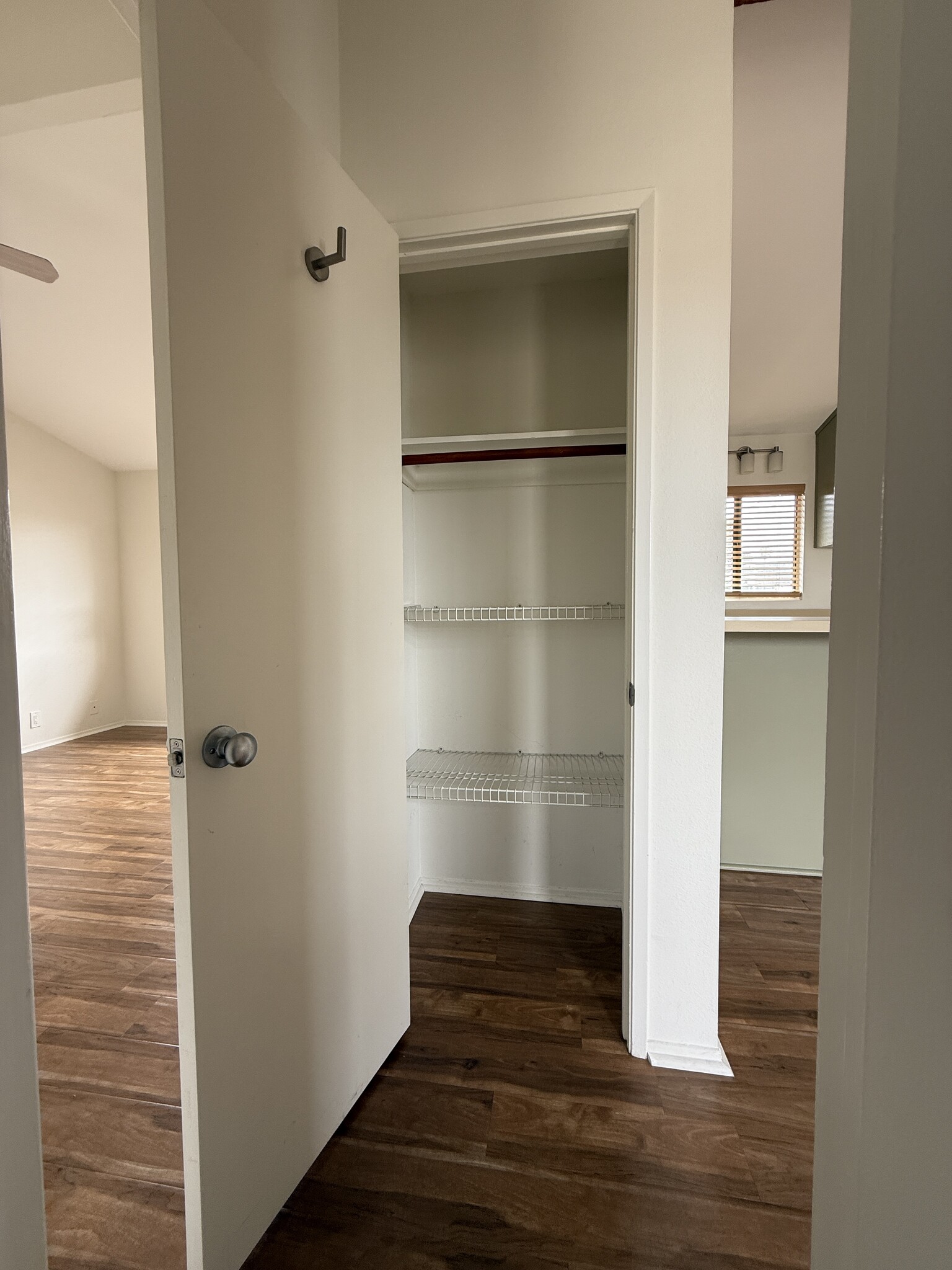 Hall closet, - 612 Victoria Ave