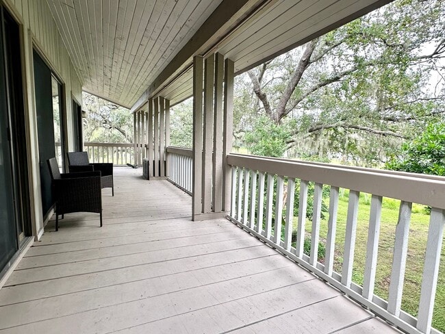 Building Photo - Lofty Vibes & Backyard Views – Your Dream ...