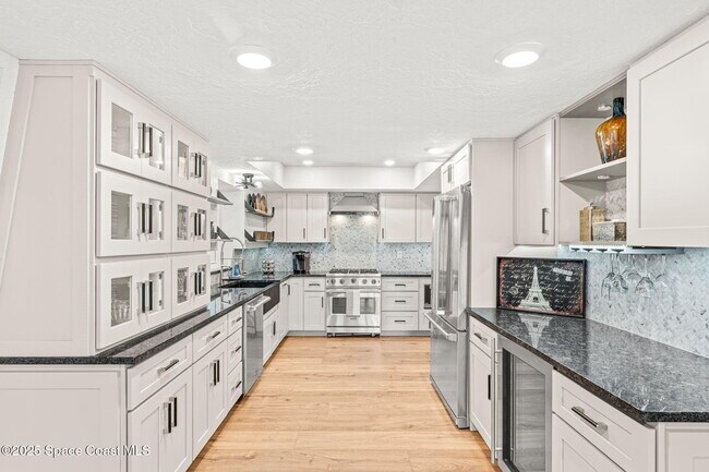 Building Photo - 1428 Rose Ct