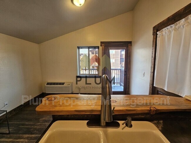 Building Photo - 131 Speedway Ave