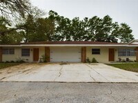Building Photo - 10568 Dixon Dr