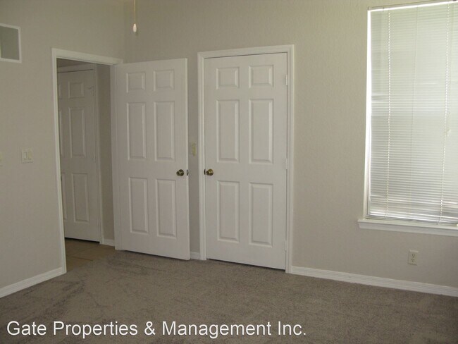 Building Photo - 5225 Wellington Park Cir