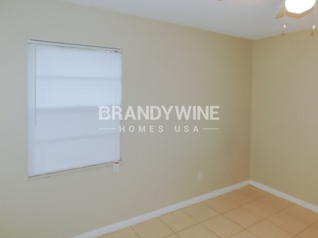 Building Photo - 6433 Sardina Blvd