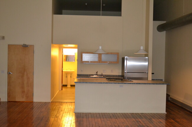 Bath/kitchen with Loft above - 905 Liberty Ave