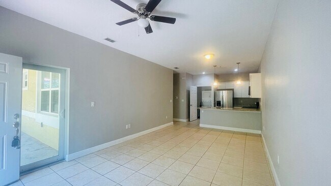 Building Photo - 1589 Cumin Dr
