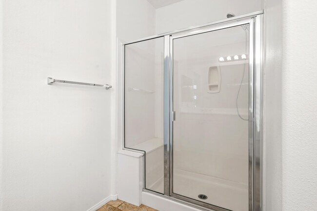 Building Photo - 2651 Desert Breeze Way