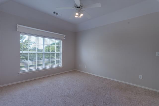 Building Photo - 209 Timber Lake Dr