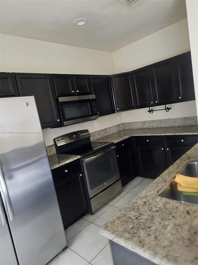 Building Photo - 16769 SW 95th St