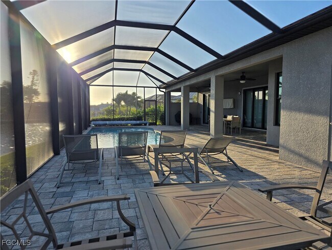 Building Photo - 1255 NW 38th Ave