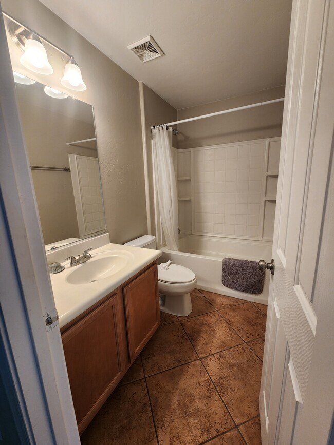 Building Photo - 10690 S Kush Canyon Ln