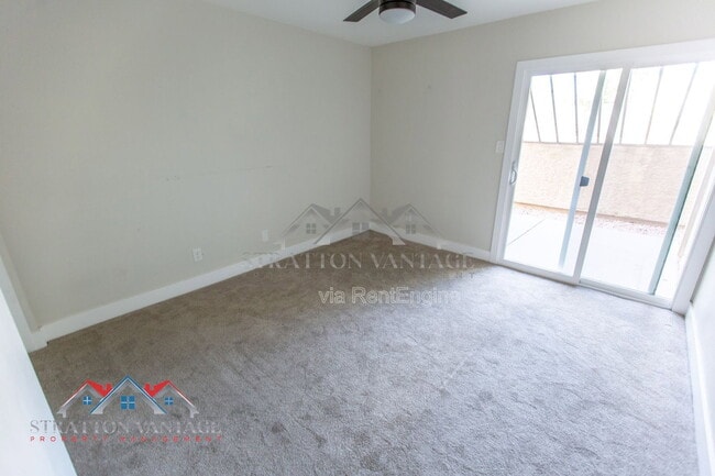 Building Photo - 712 W 14th St