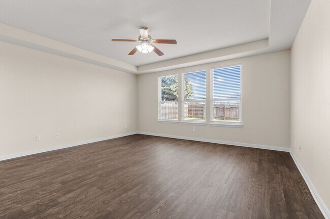 Building Photo - Sweson Farm Charmer!!!