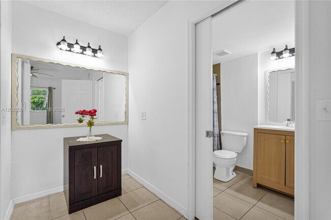 Building Photo - 3680 N 56th Ave
