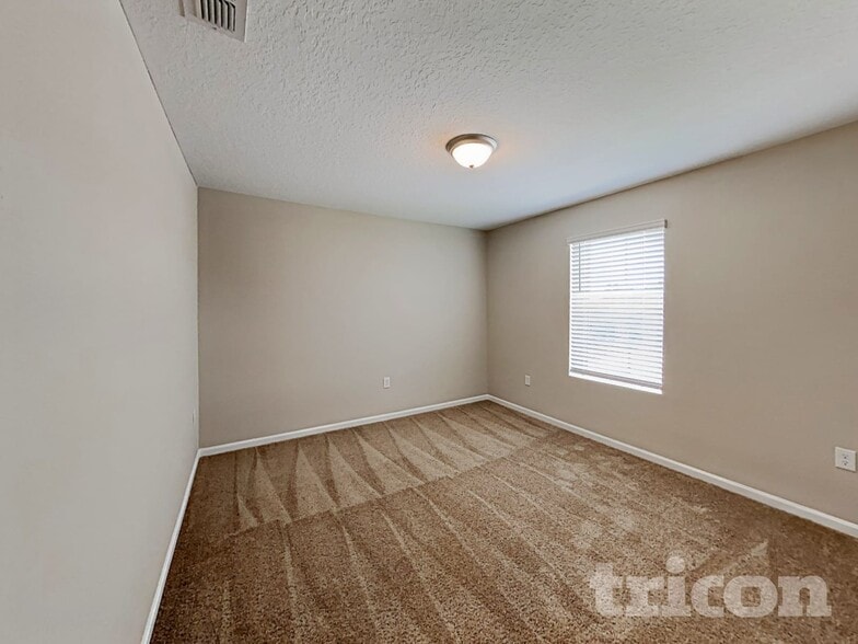 Building Photo - 11351 John Rutledge Pl