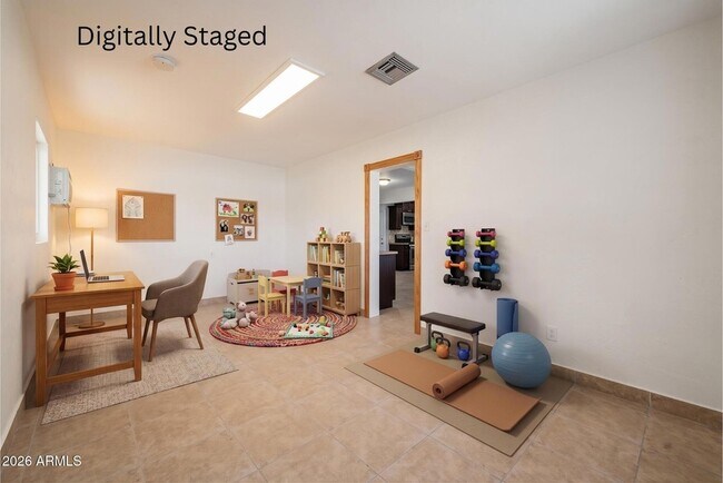 Building Photo - 6138 N 15th Ave