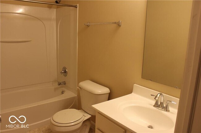 Building Photo - 13370 White Granite Dr