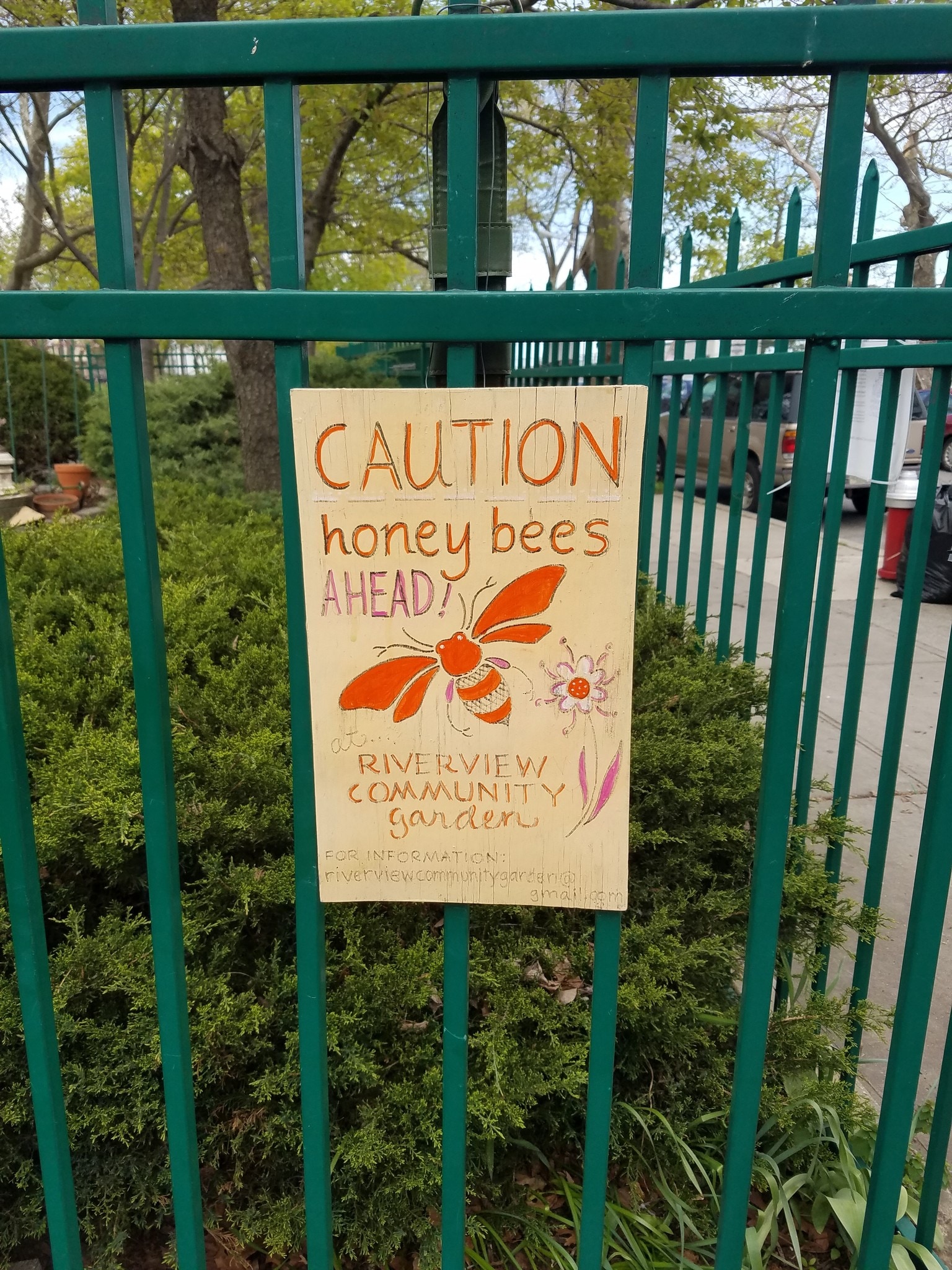 community garden 2 blocks away - 165 New York Ave