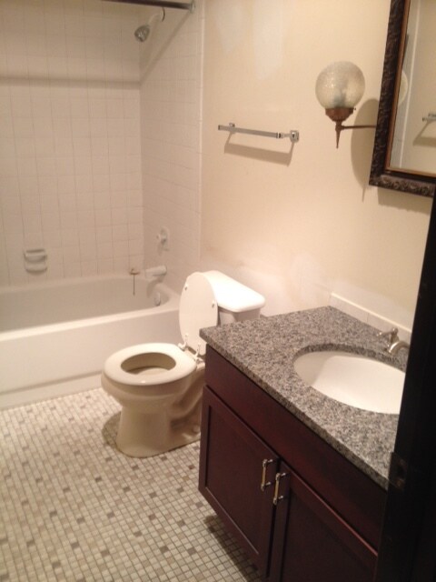 Building Photo - 121 Arthur Ave