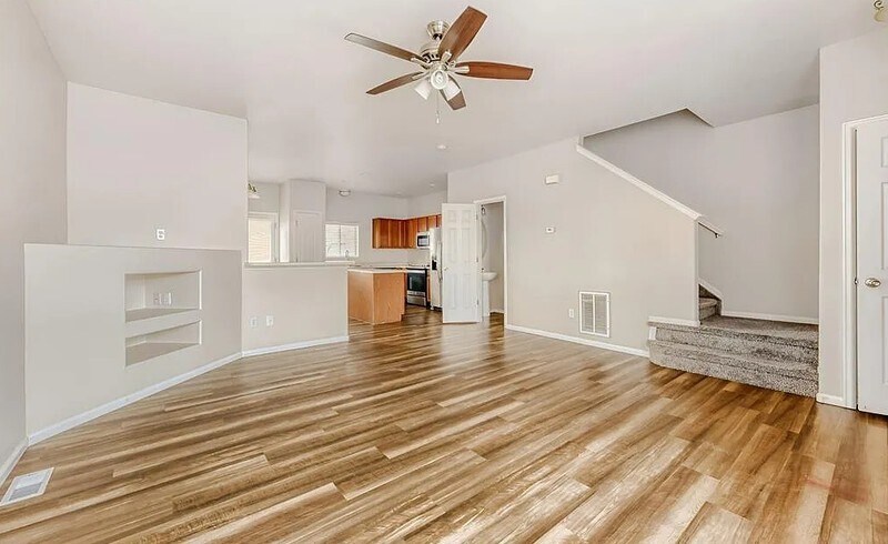 Building Photo - 7710 Sandy Springs Point