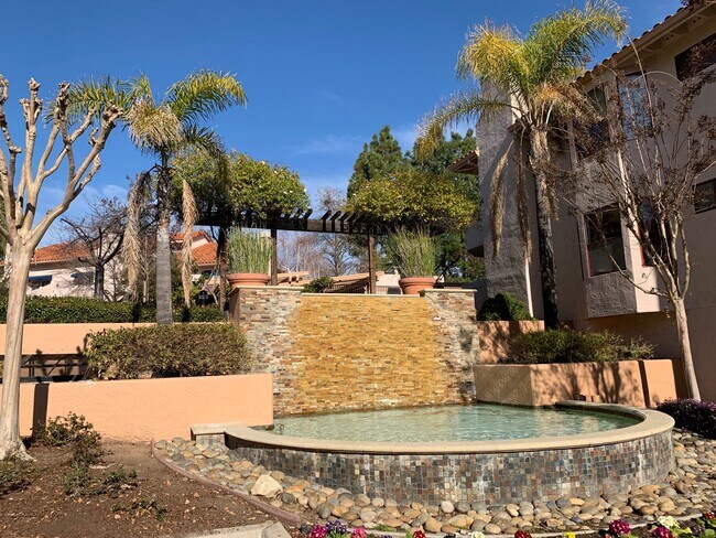 Building Photo - 10252 Danube Dr