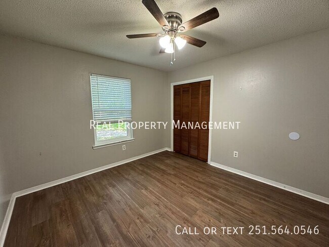 Building Photo - 2808 Westmoor Ct
