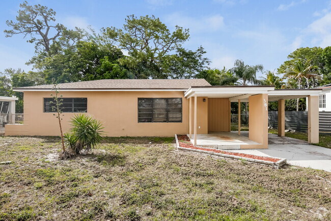 Building Photo - 381 Carolina Ave