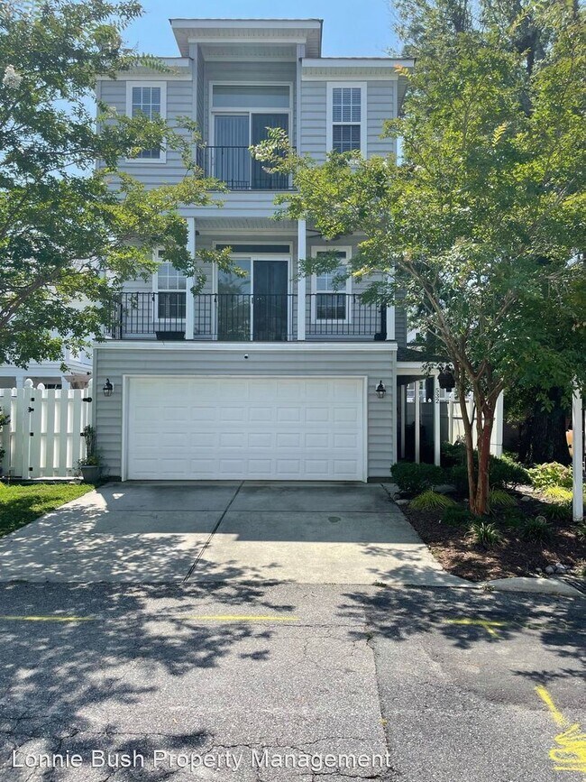 Primary Photo - 4 br, 3.5 bath House - 532 22 1/2 Street