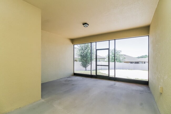 Building Photo - 4516 Manica Dr