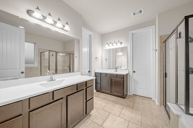 Building Photo - Welcome home to this beautiful home in the...