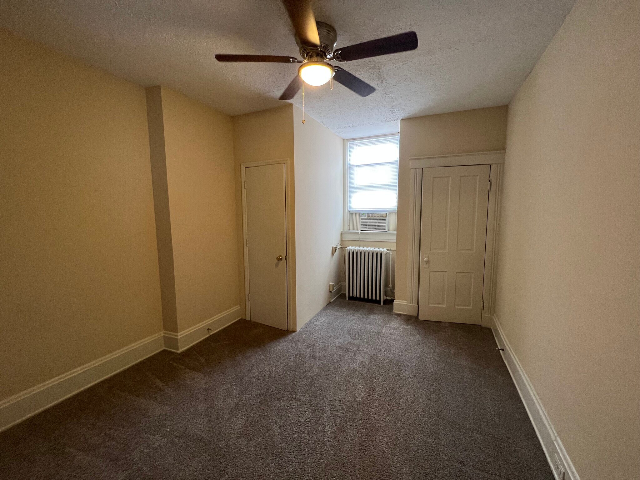 Bedroom 3 - 2210 Victor St