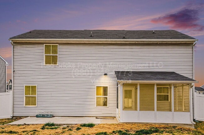 Building Photo - 5803 Camp Ct