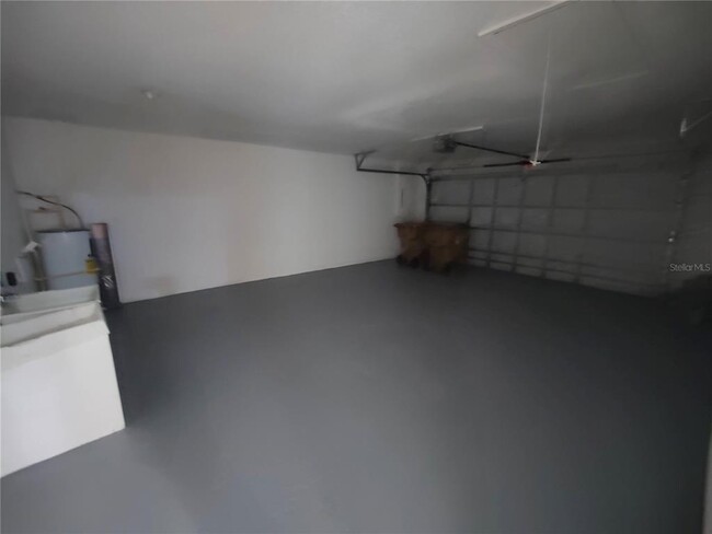 Building Photo - 759 Maderia Ct