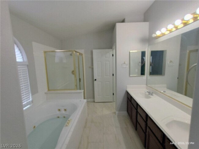 Building Photo - 1465 Dragon Rock Dr