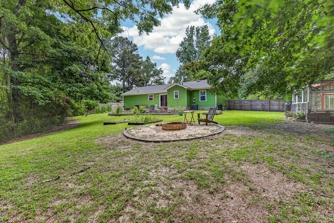 Building Photo - Nestled cul-de-sac home in Falcon Crest