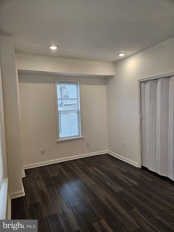 Building Photo - 423 N 52nd St