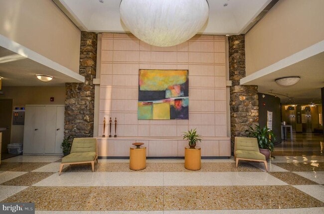 Building Photo - 4242 East-West Hwy