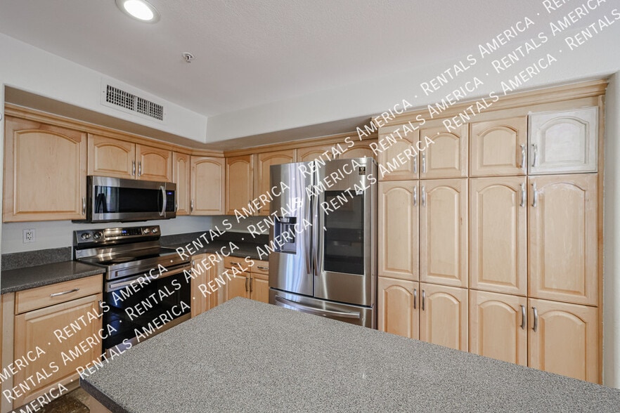 Building Photo - 12704 N 89th Pl