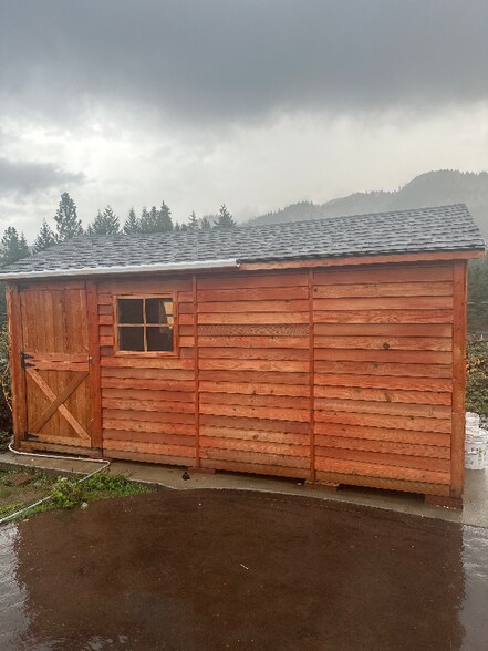 Building Photo - 1110 N Main Ave