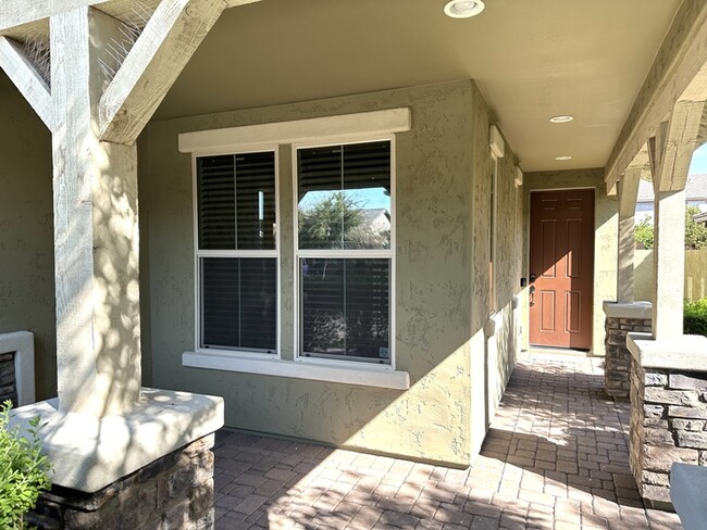 Building Photo - Stunning Elliot Groves home in Morrison Ranch. 4 bed+ 2 offices + loft