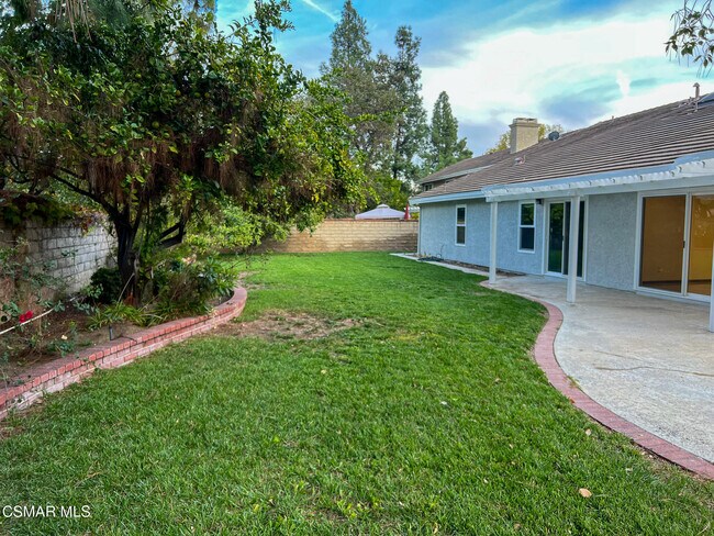 Building Photo - 5630 Hurford Ct