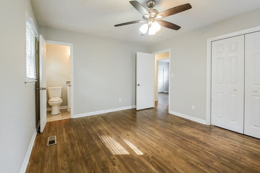 Building Photo - 108 Von Dale Dr