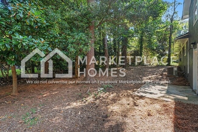 Building Photo - 6079 Cherokee Valley Terrace