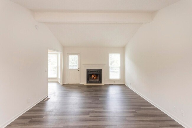 Building Photo - 3104 Kinwood Dr