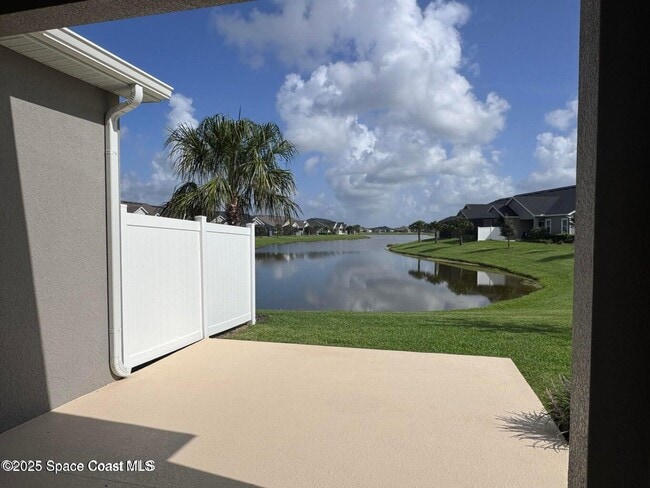 Building Photo - 2680 Avalonia Dr