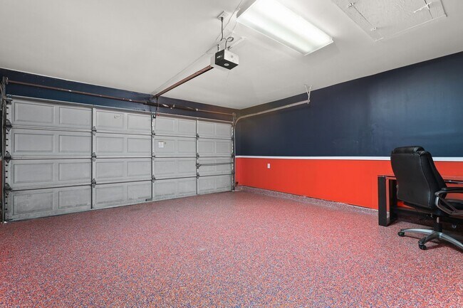 Building Photo - 11111 Sagepike Cir