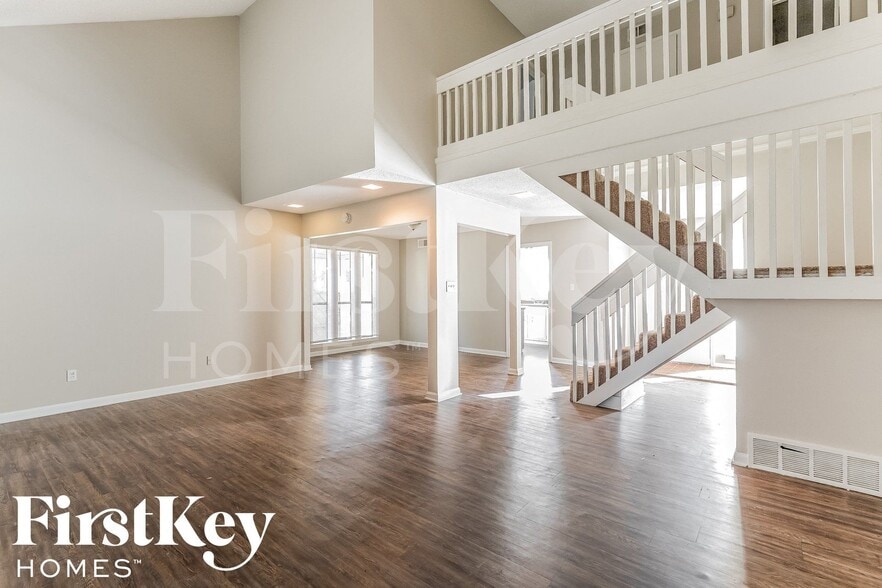 Building Photo - 4217 Willow Park Dr