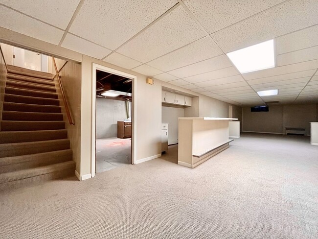 Building Photo - Four Bedroom Home in Grandville